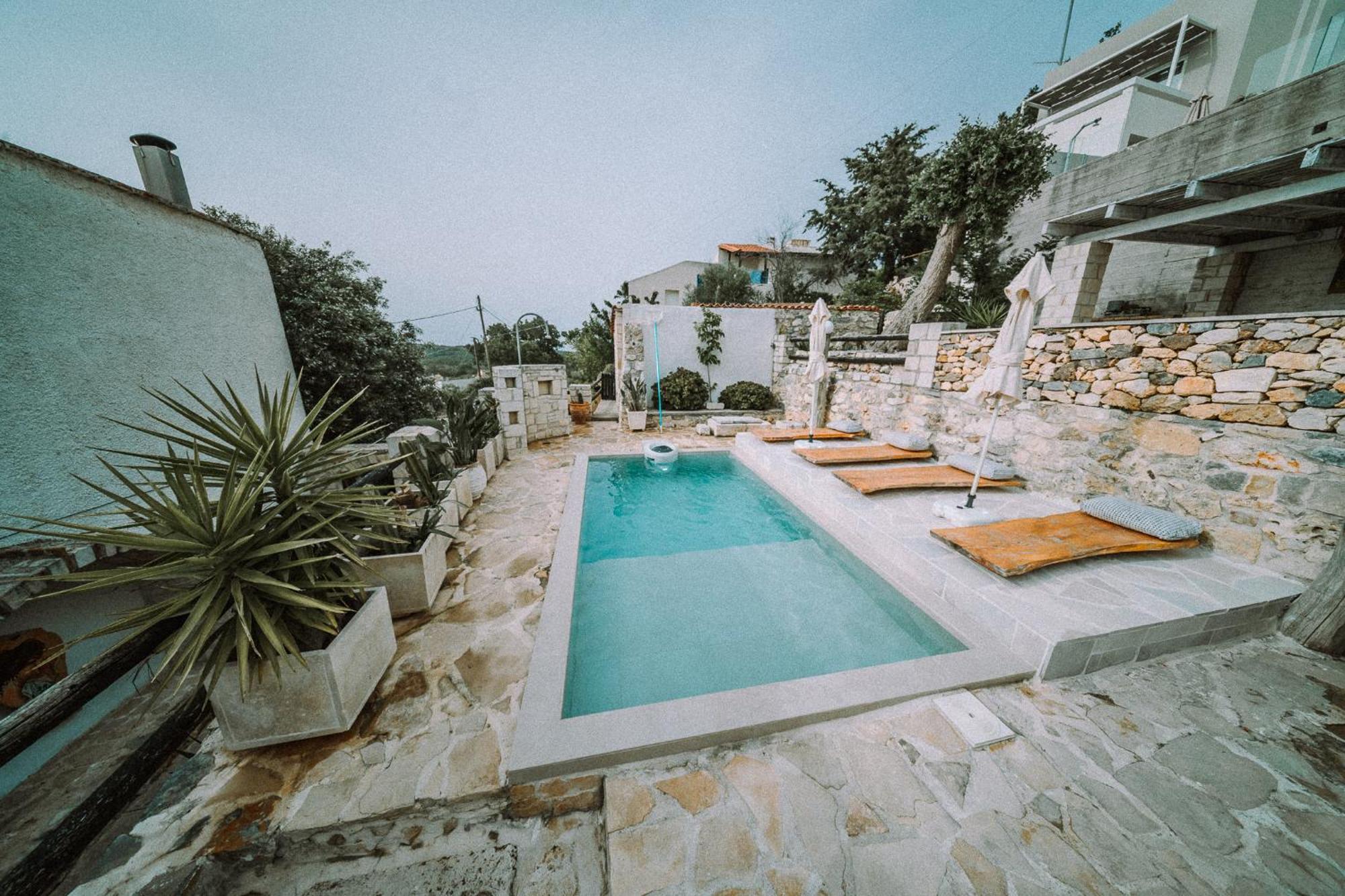 Antonia'S Stonebuilt Mansion With A Private Pool Arménoi Exterior foto
