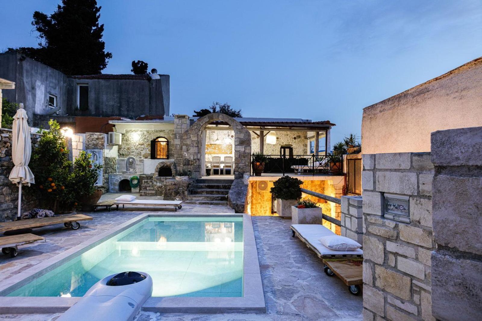 Antonia'S Stonebuilt Mansion With A Private Pool Arménoi Exterior foto